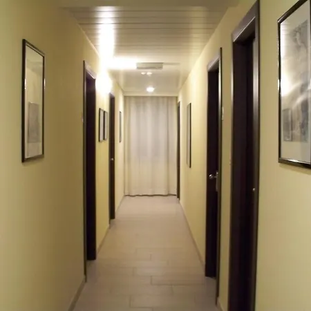 D'annunzio Alojamento de Acomodação e Pequeno-almoço 3*