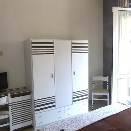 Alojamento de Acomodação e Pequeno-almoço D'annunzio